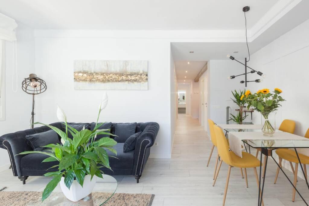 New Gorgeous Central Apartment - Beachfront - 3 Bd ซานเซบาสเตียน ภายนอก รูปภาพ