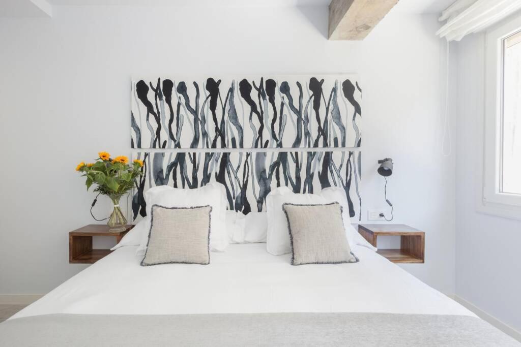 New Gorgeous Central Apartment - Beachfront - 3 Bd ซานเซบาสเตียน ภายนอก รูปภาพ