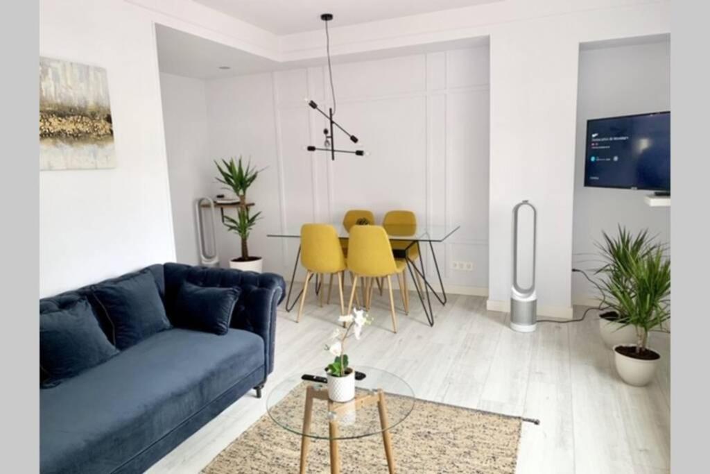 New Gorgeous Central Apartment - Beachfront - 3 Bd ซานเซบาสเตียน ภายนอก รูปภาพ
