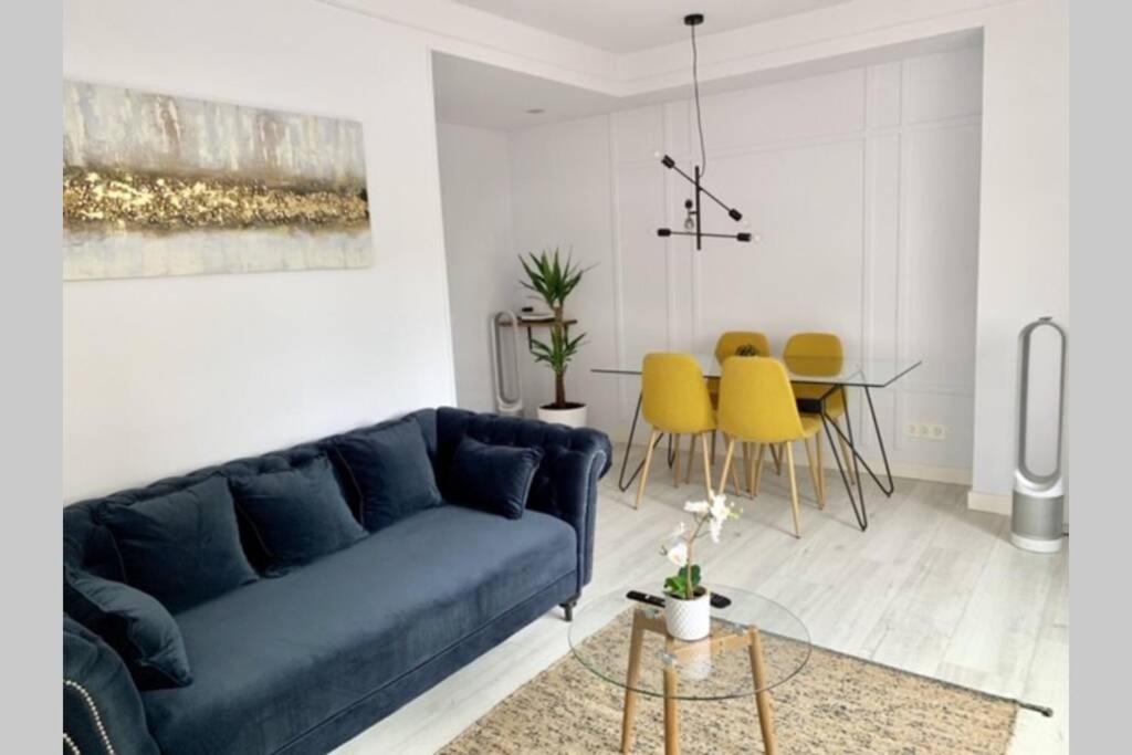 New Gorgeous Central Apartment - Beachfront - 3 Bd ซานเซบาสเตียน ภายนอก รูปภาพ