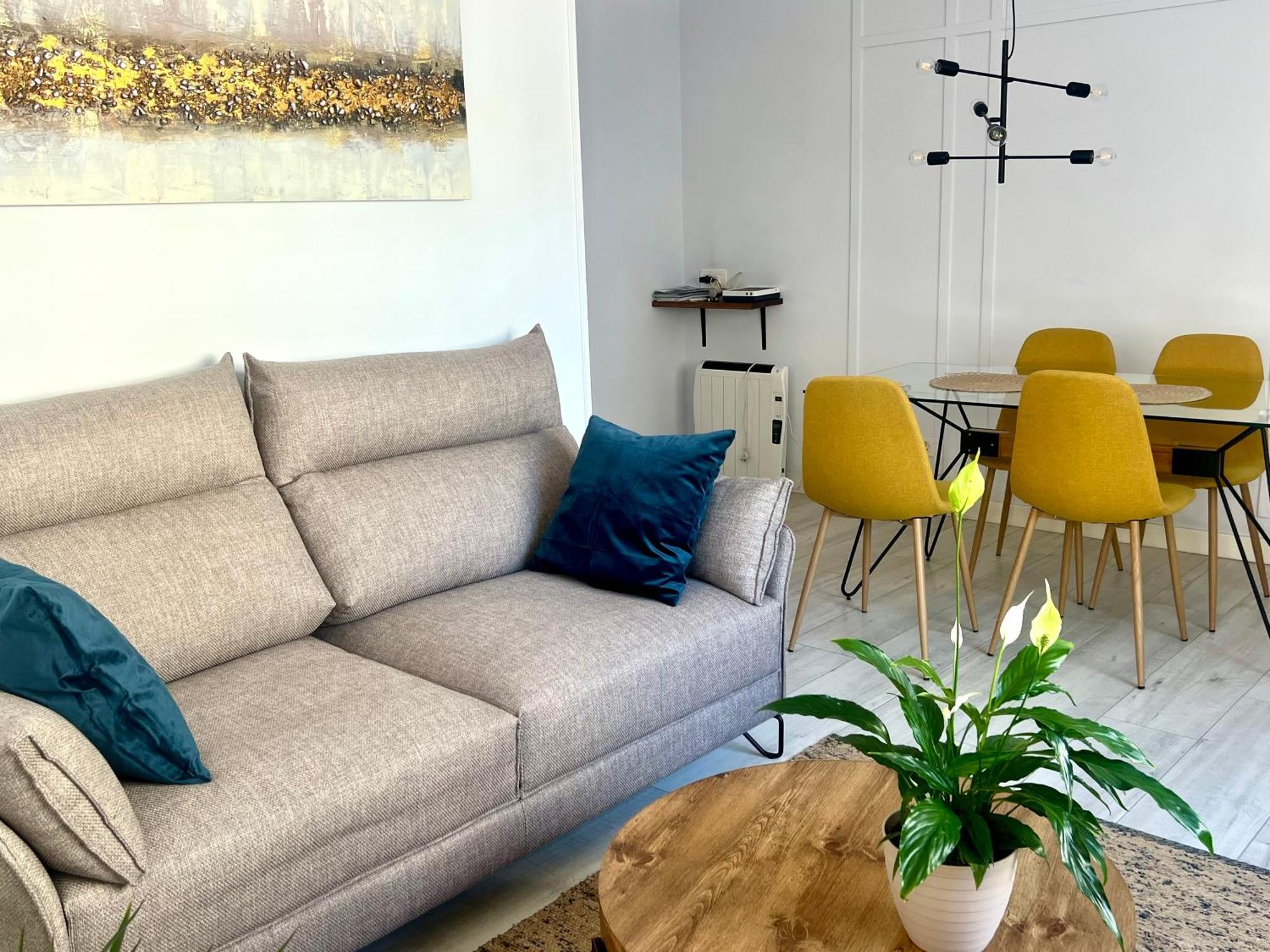 New Gorgeous Central Apartment - Beachfront - 3 Bd ซานเซบาสเตียน ภายนอก รูปภาพ