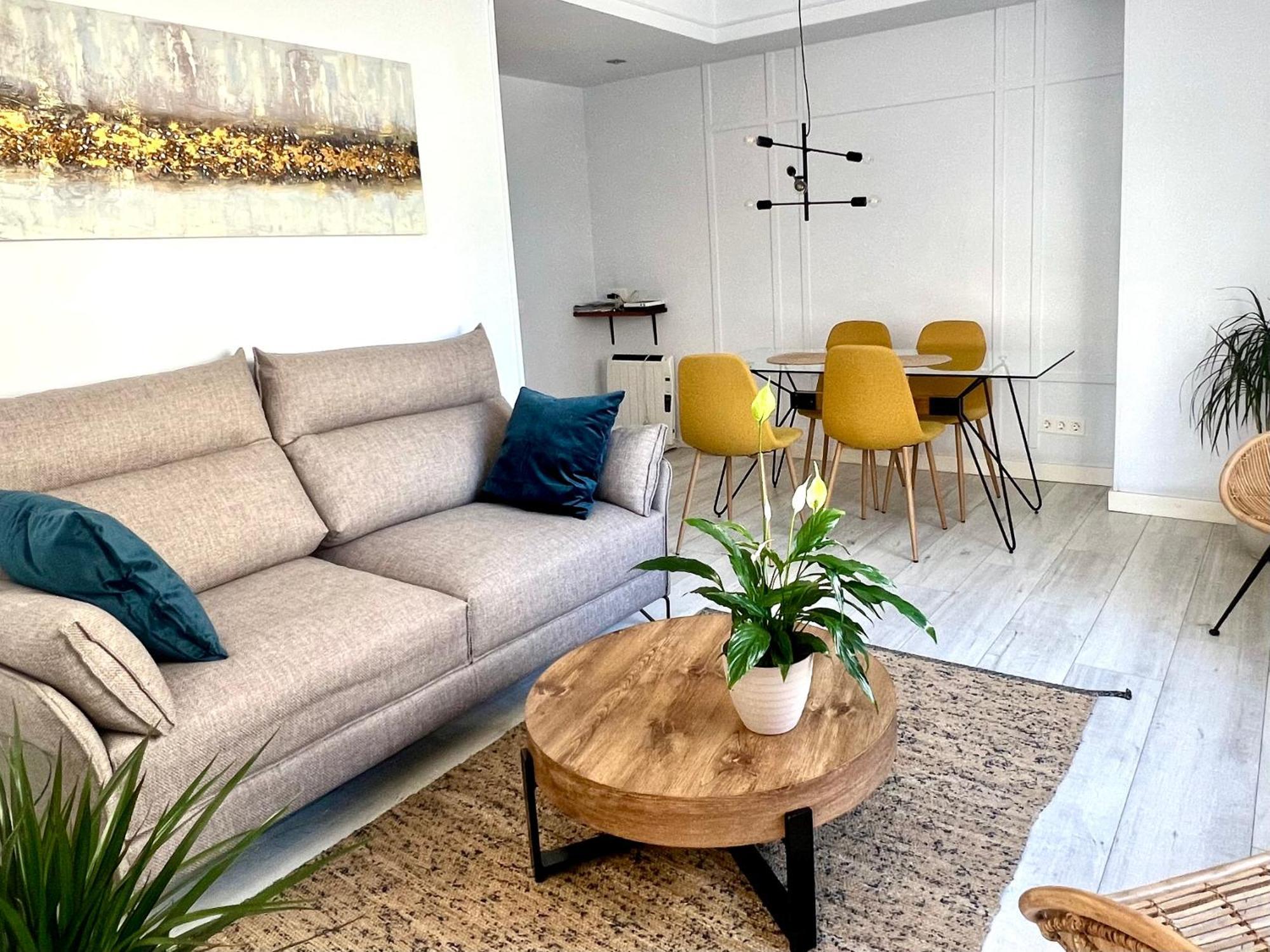 New Gorgeous Central Apartment - Beachfront - 3 Bd ซานเซบาสเตียน ภายนอก รูปภาพ